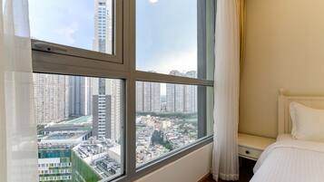 Appartement Deluxe, 2 chambres, balcon, vue ville | Vue de la chambre