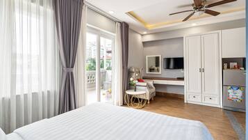 Superior Suite, City View