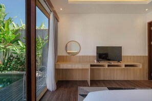 2 bedrooms, in-room safe, blackout curtains, iron/ironing board - Bernard Villa by Betterplace (Ungasan)