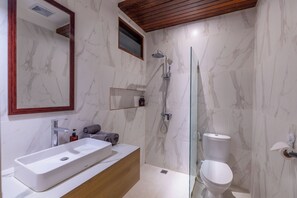Villa Deluxe | Baño | Secador de pelo