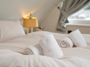 2 bedrooms, free WiFi, bed sheets