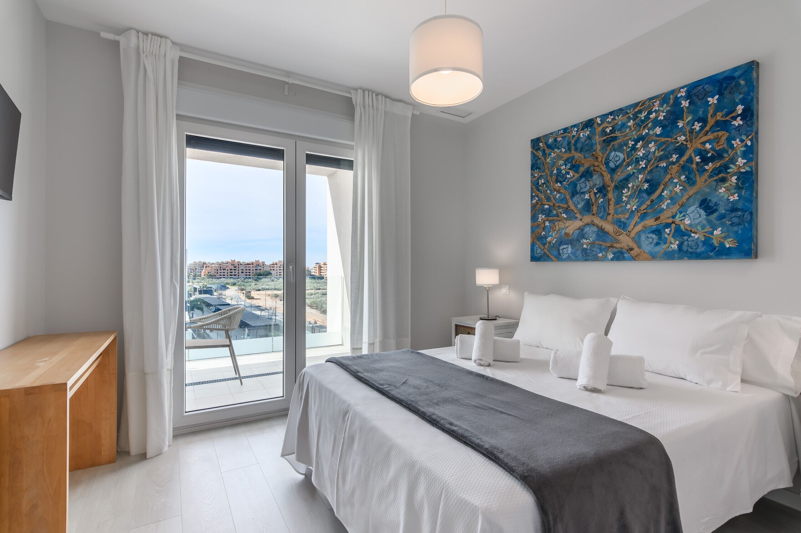 3 chambres, fer et planche à repasser, Wi-Fi gratuit, draps fournis