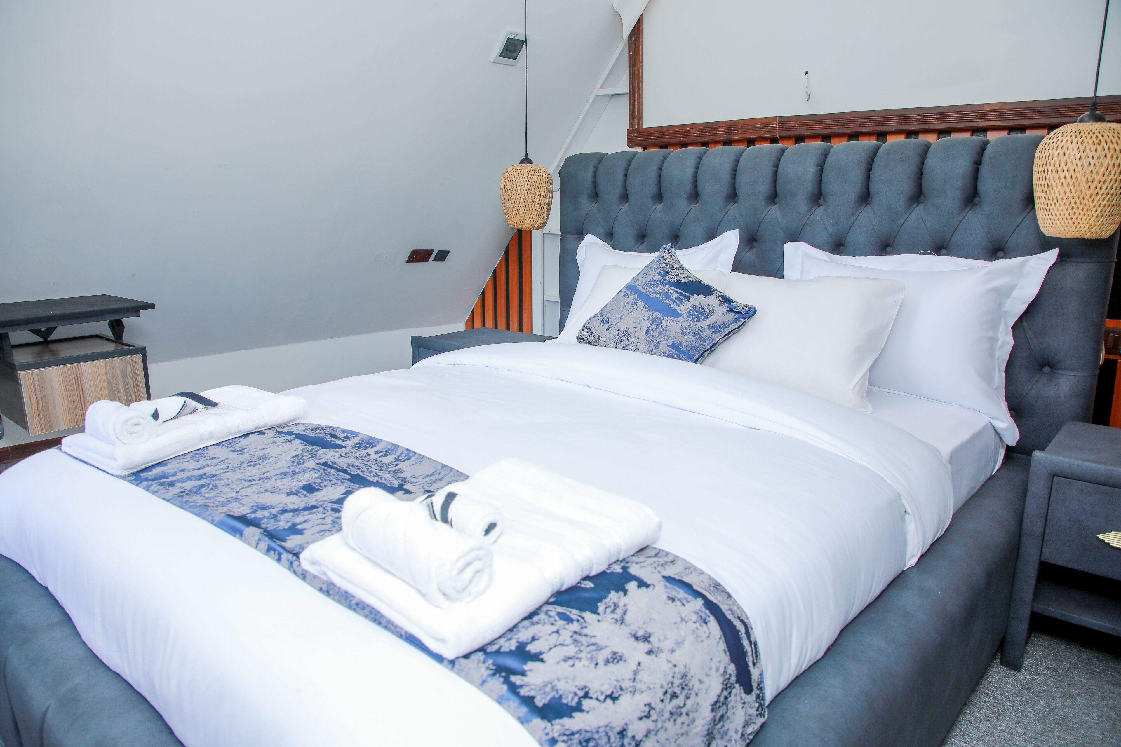 Familien-Suite, Mehrere Betten, Nichtraucher, Balkon | Hochwertige Bettwaren, Daunenbettdecken, Tempur-Pedic-Betten