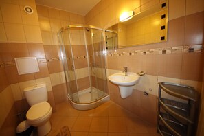 Dusche, Handtücher, Seife, Toilettenpapier