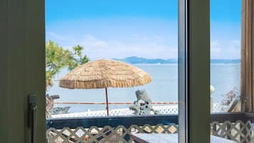 Basic Room, 1 Bedroom (haebyeon 105) | 1 bedroom, free WiFi