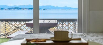 Taean Tteulapbada Pension