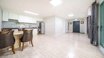 1 habitación y wifi gratis 