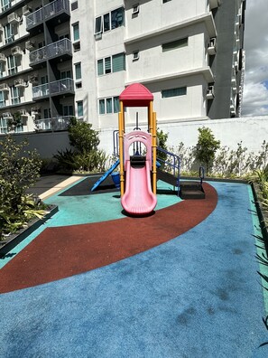 Children's play area - outdoor