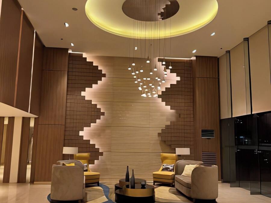 Área de estar no saguão