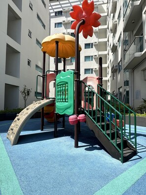 Children's play area - outdoor