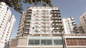 Fachada da propriedade