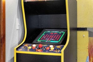 غرفة الألعاب