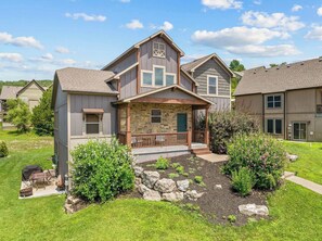 Exterior - Game Room w/ Pool Table, Pinball!  Hot Tub! (Hollister)