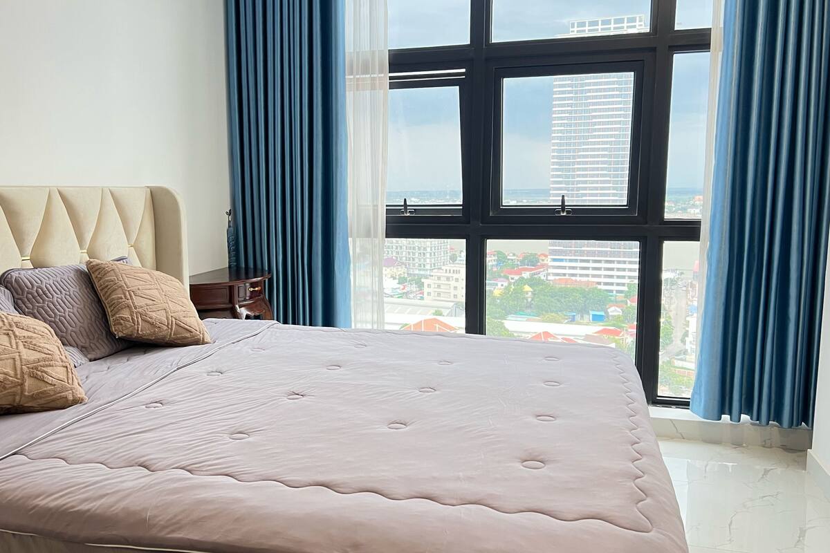 Comfort Double Room | WiFi (free), individually decorated, individually furnished, bed sheets