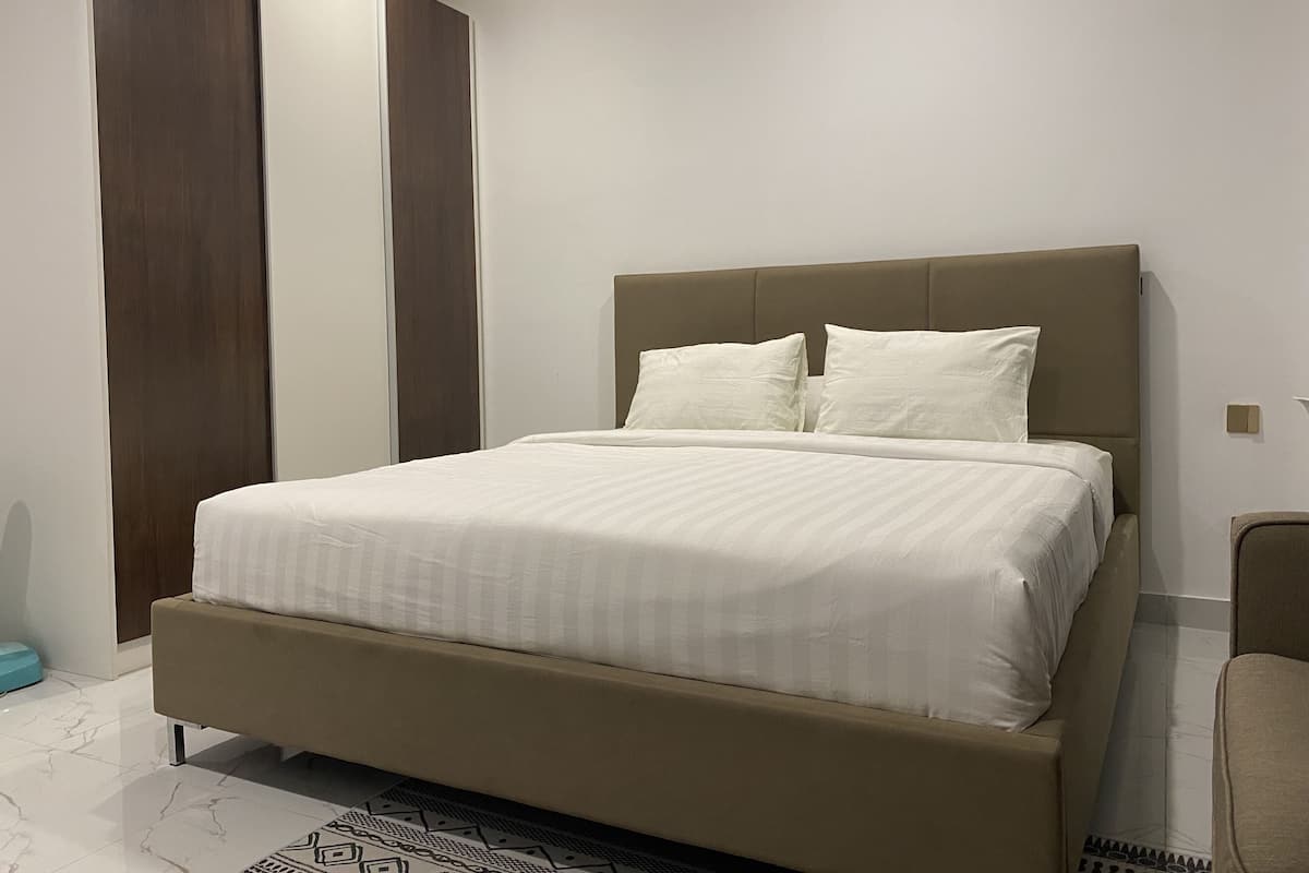 Estudio Deluxe | 1 habitación, decoración personalizada y muebles diferentes