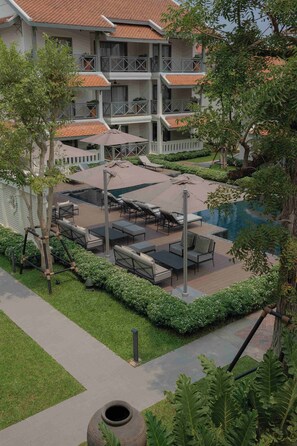 Habitació Deluxe, 2 llits individuals, vistes a la piscina | Terrassa o pati