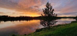 숙박 시설 구내