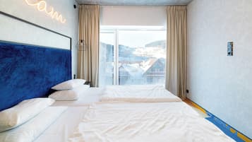 1 slaapkamer, een kluis op de kamer, een bureau, gratis wifi