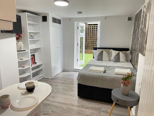 Portobello Road artistic studios