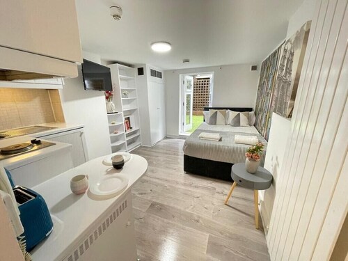 Portobello Road artistic studios