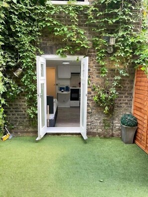 Garden - Portobello Road artistic studios (London)