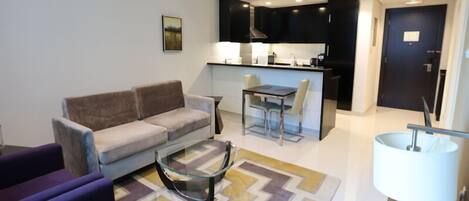 Standard Apartment | Living area