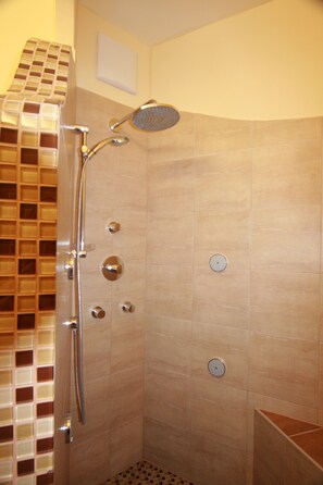 Studio | Bathroom - Rosenhotel - Apartments (Zwentendorf an der Donau)