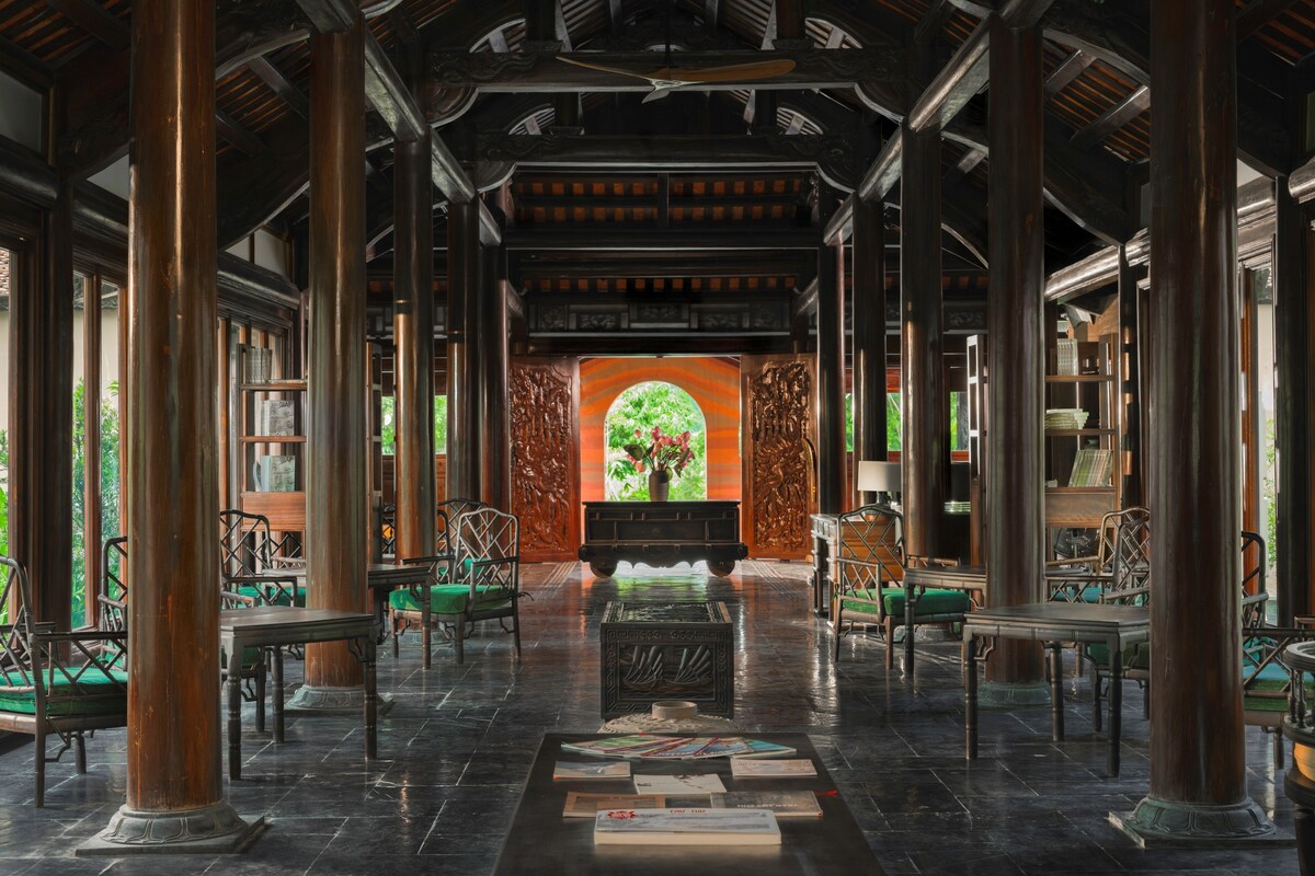 Quầy tiếp tân