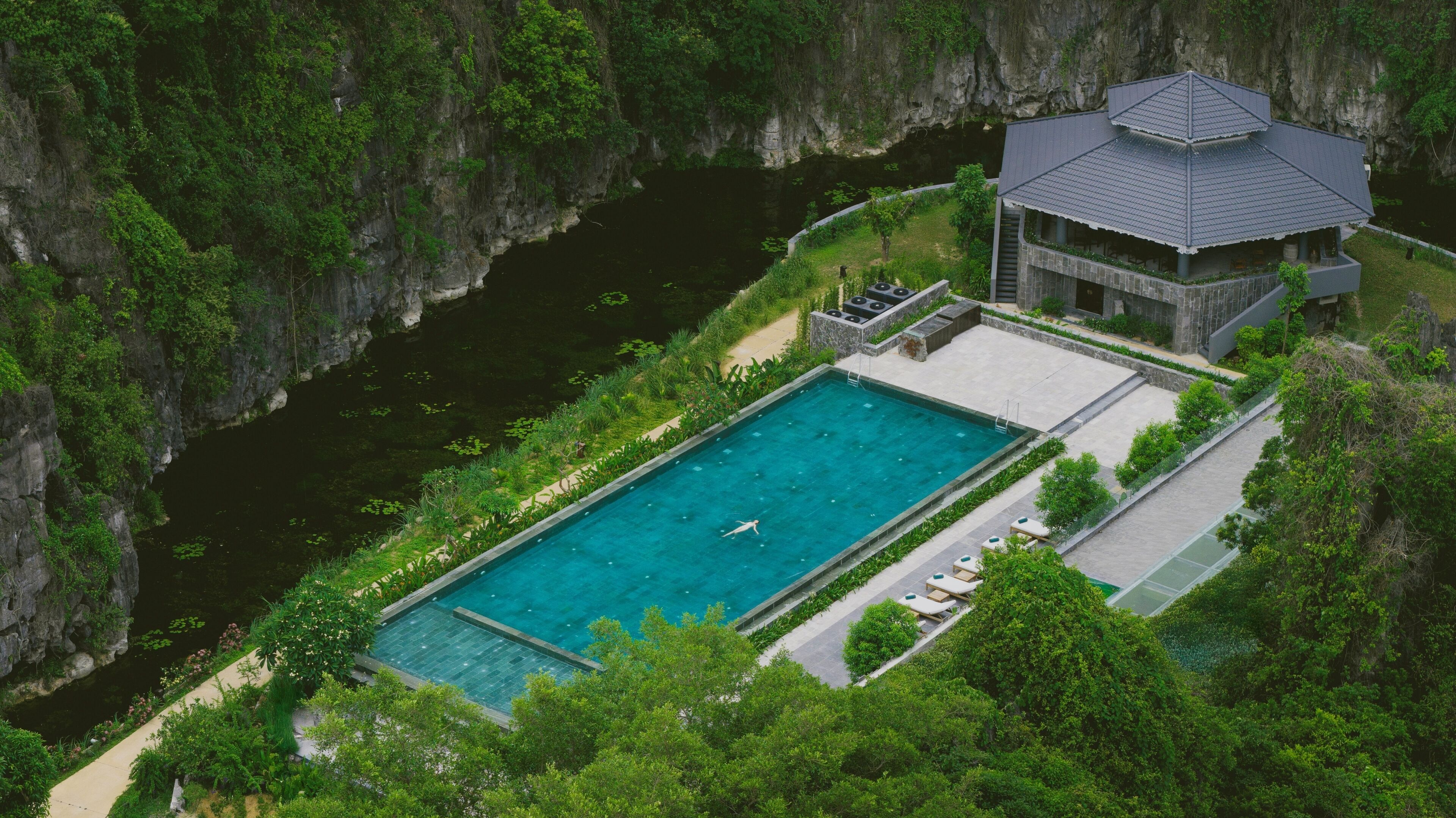 Outdoor pool, open 7:00 AM to 6:00 PM, pool umbrellas, pool loungers