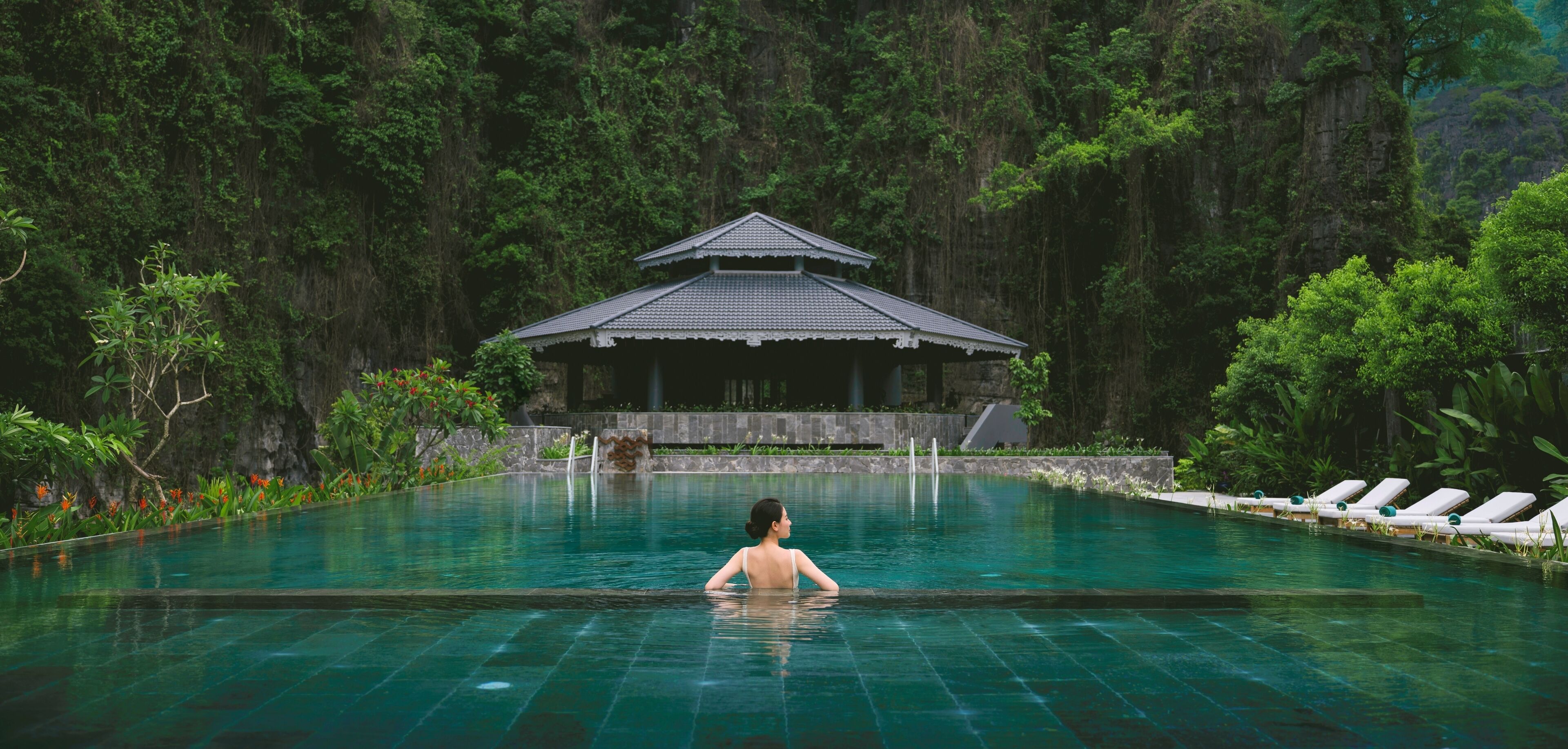 Outdoor pool, open 7:00 AM to 6:00 PM, pool umbrellas, sun loungers