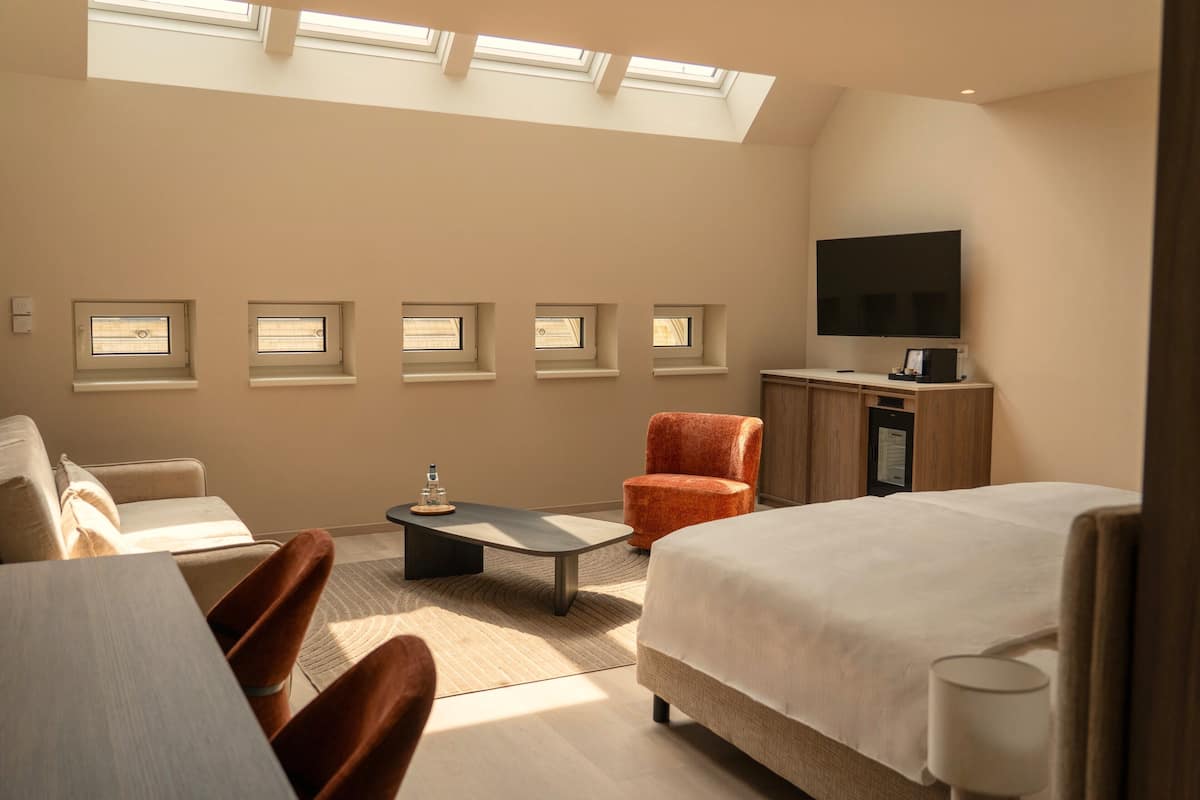 1 habitación, ropa de cama de alta calidad y minibar