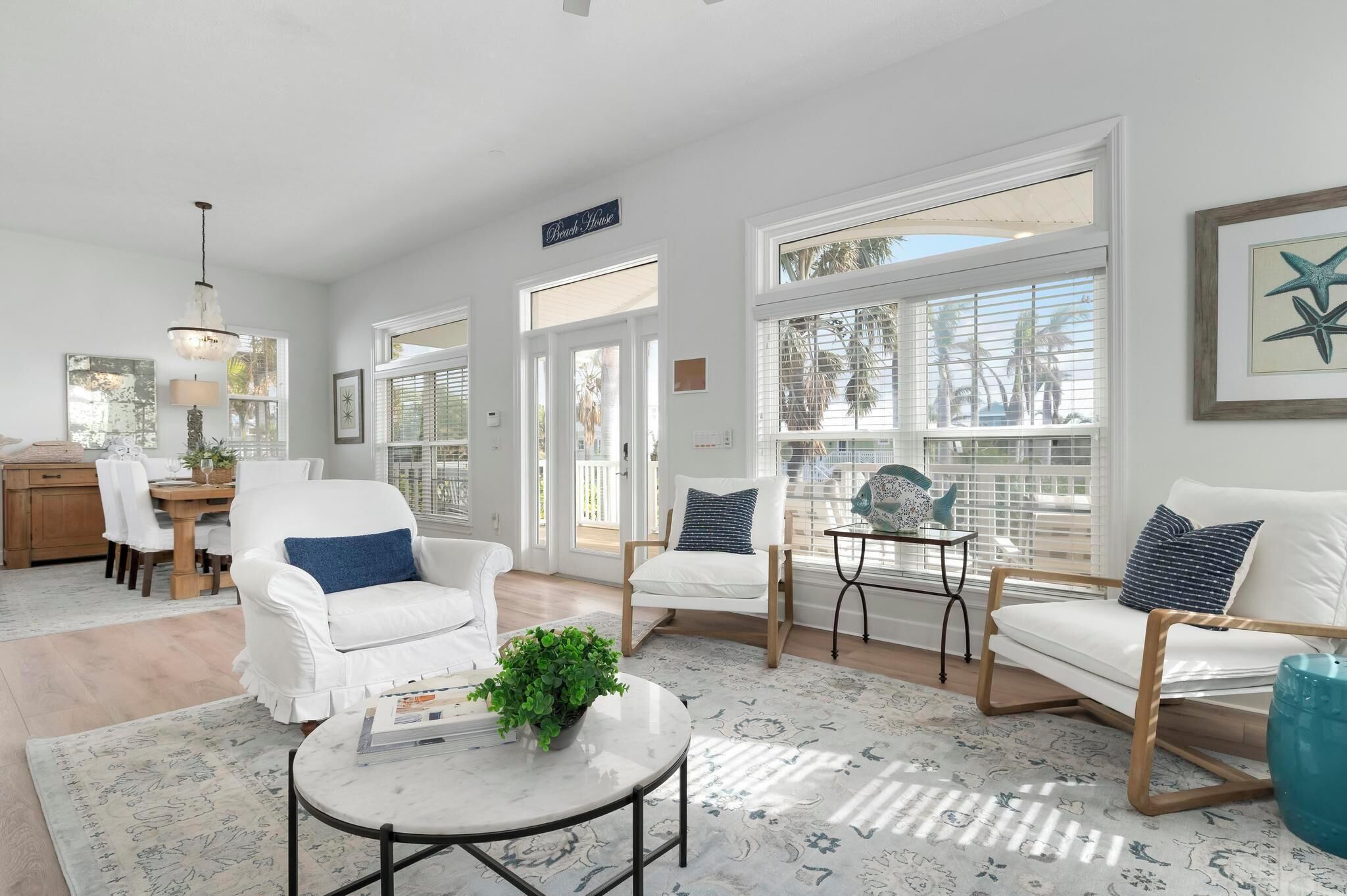 Smart TV, DVD player, table tennis, books