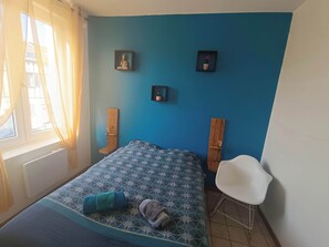 1 bedroom, free WiFi, bed sheets