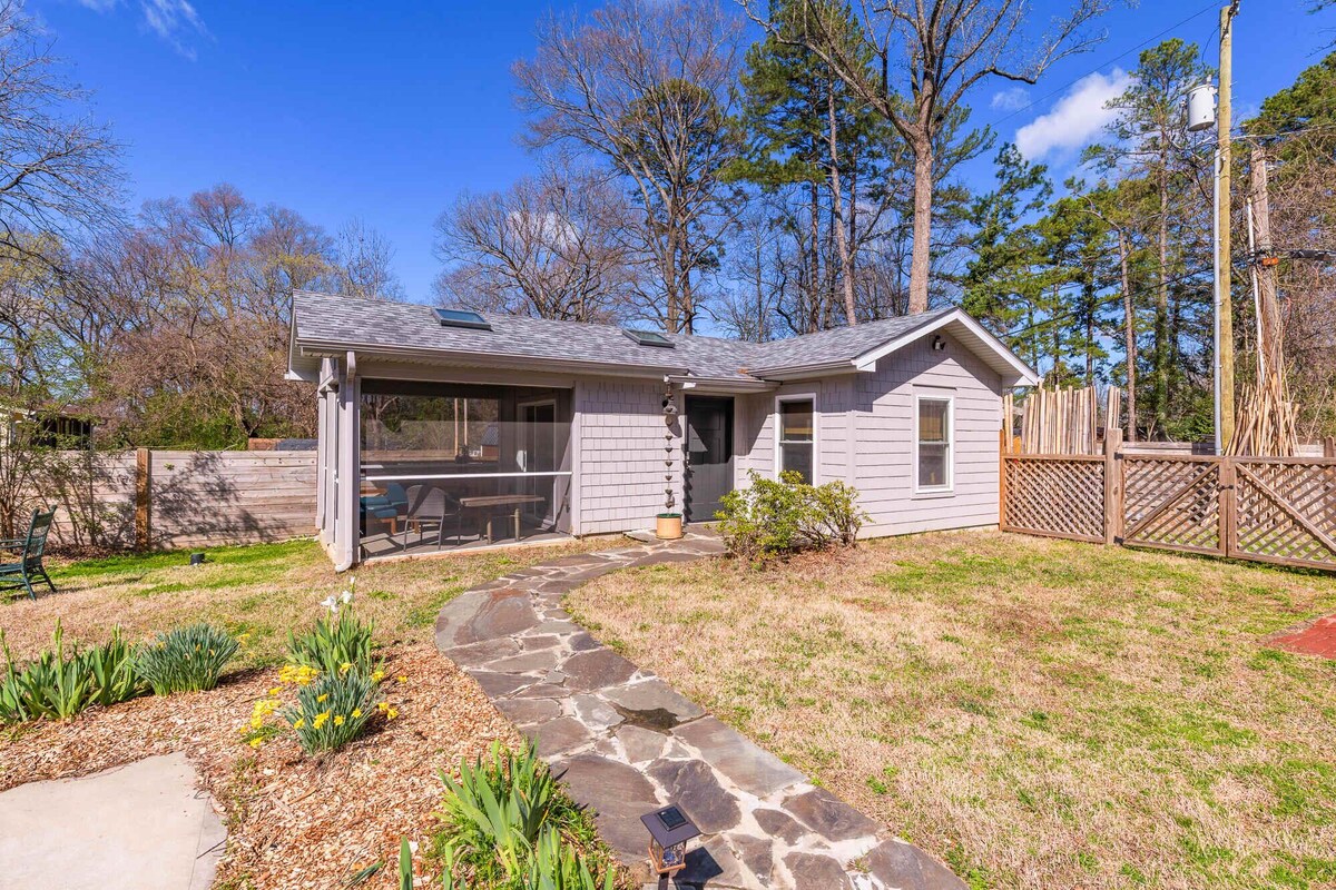 Harry's Handicap Accessible Tea House