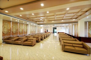 Tägliches Frühstücksbuffet (250 INR pro Person)