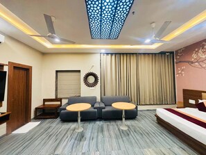 Studio suite | Verduisterende gordijnen, geluiddichte muren, gratis wifi