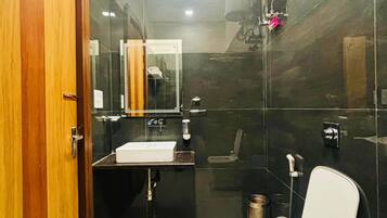 Vinn Suite | Bathroom | Slippers