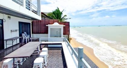 GAO Lighthouse Phala Beachfront