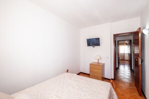 Classic Room, City View | Free WiFi - GuestRoom by Hoa-Relax (Albufeira)