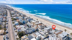 Unclassified image, 2 of 56, button