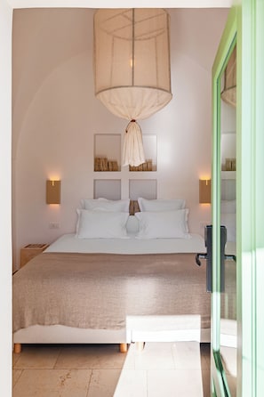 Suíte exclusiva, 1 cama King | Roupas de cama premium, edredons de pluma