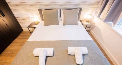 Stylish 50m² Two-Bedroom Apartment (SD-23-K)