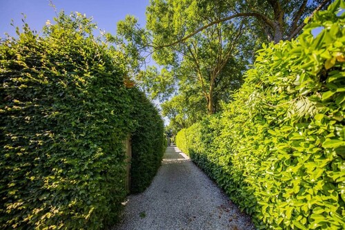 Superb 90m² Apartment with Garden (KS-8-A)