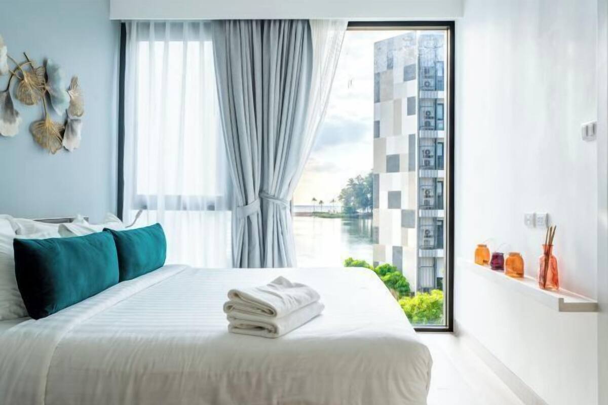 In-room safe, blackout curtains, soundproofing, iron/ironing board