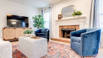 Smart TV, fireplace, offices