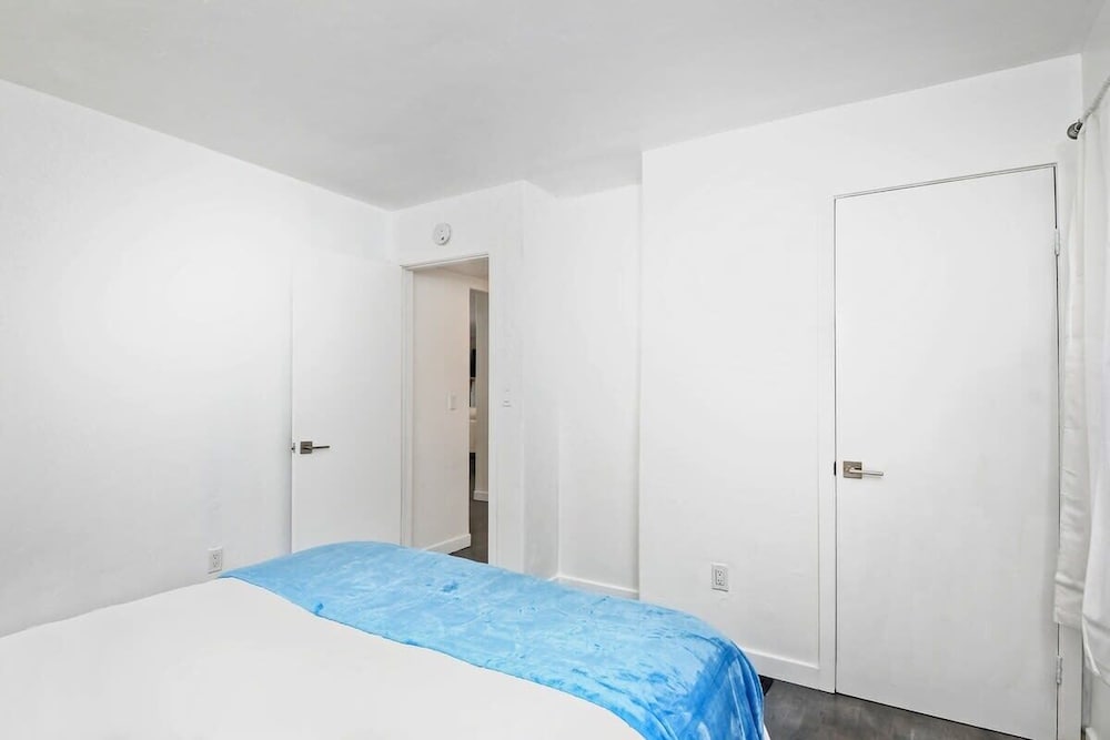 Neptune beach house S Encinitas Vrbo