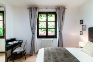 Appartamento, vista lago (Agastache) | 1 camera, biancheria da letto di alta qualità, copriletto in piuma