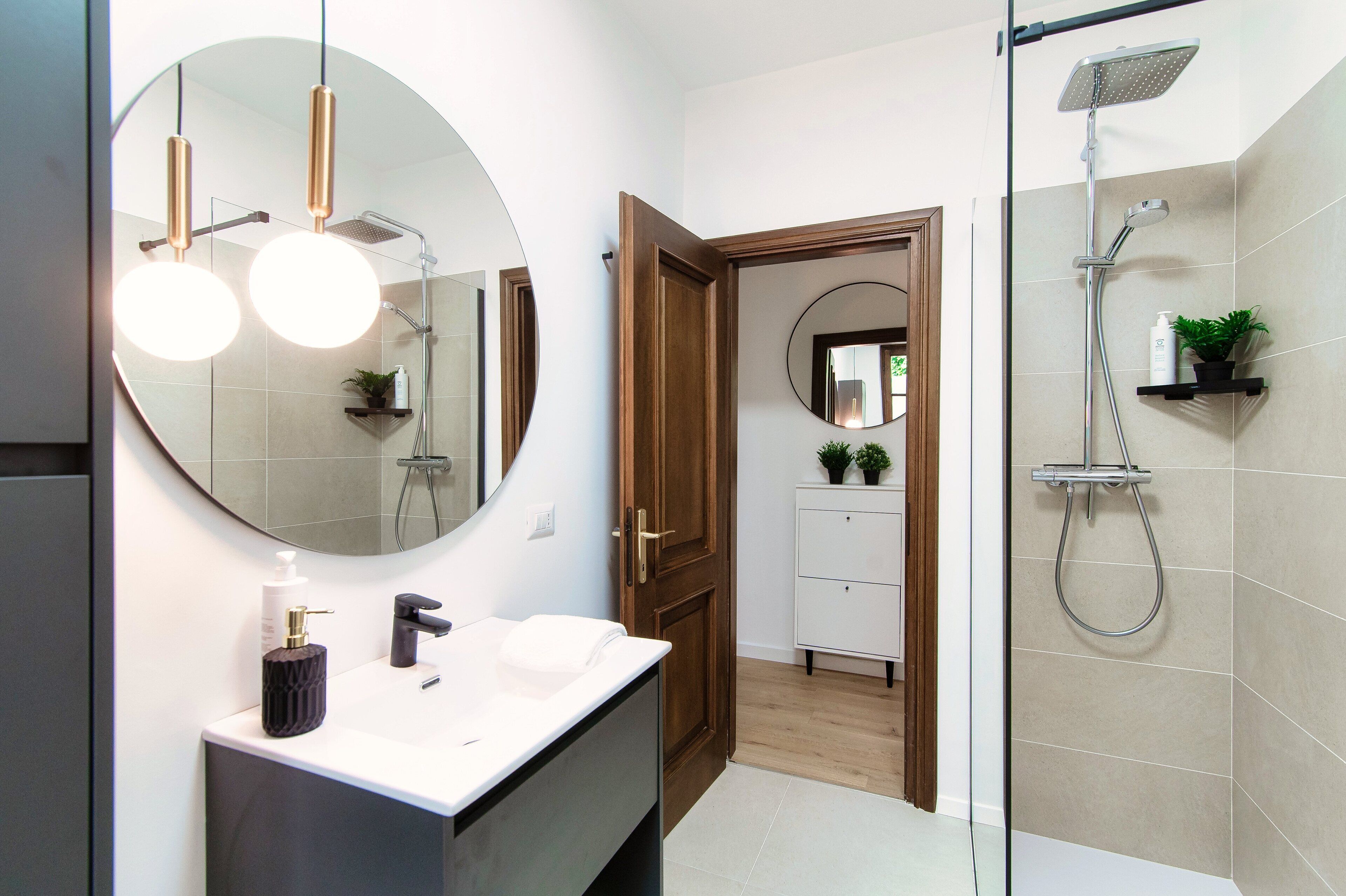 Apartment, Lake View (Agastache) | 1 bedroom, premium bedding, down duvets, iron/ironing board