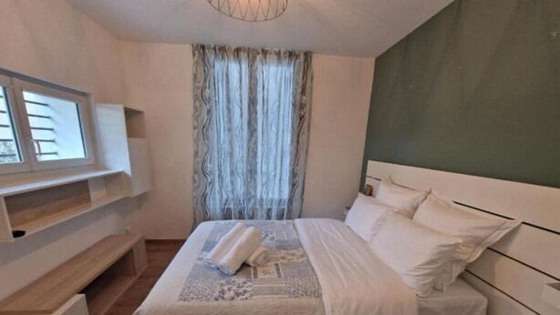 Unclassified image, 1 of 6, button - Appartement 3 (Viry-Châtillon)