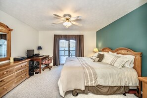 6 habitaciones, tabla de planchar con plancha, wifi y ropa de cama